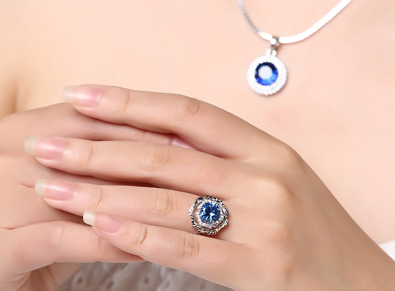 Mang tới vẻ ngoài vừa trẻ trung vừa thời thượng